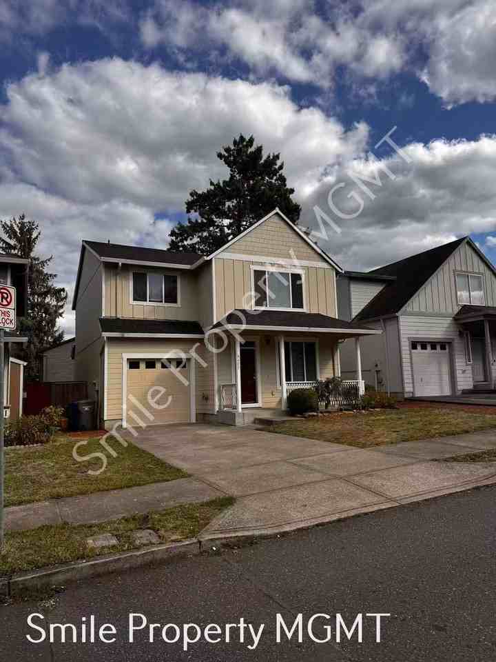 6422 Se 137th Ave - Photo 3 of 23