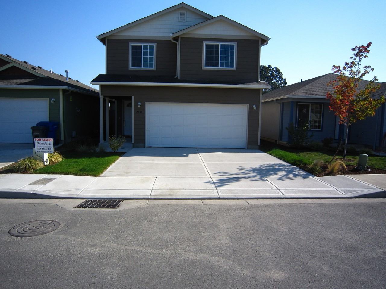 2538 Char Cir Nw - Photo 2 of 29
