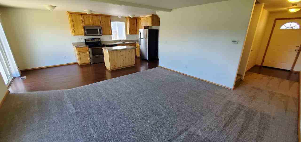 2538 Char Cir Nw - Photo 4 of 29