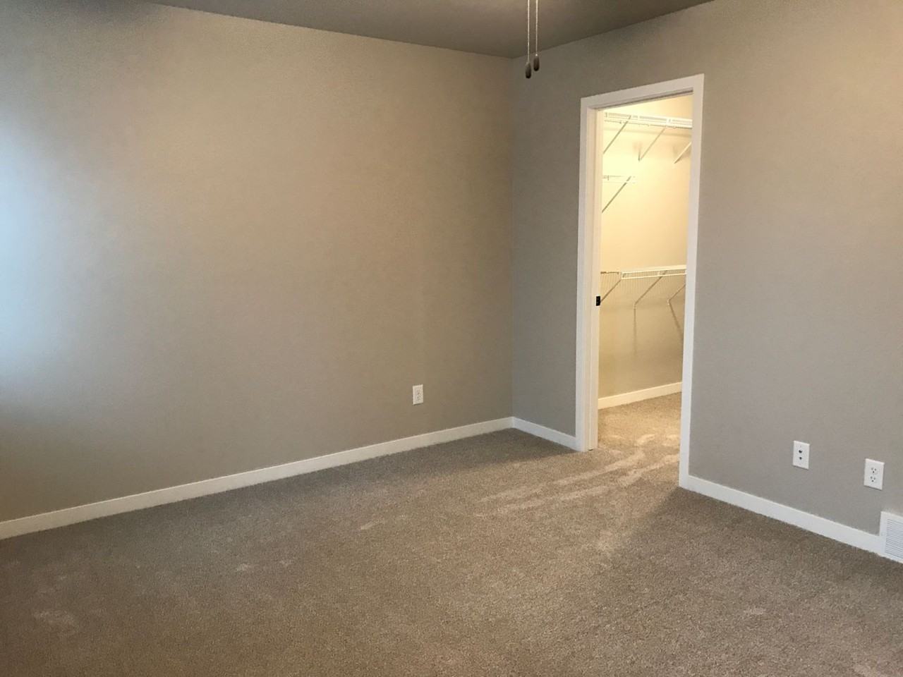 2723 11th St W - Photo 6 of 15
