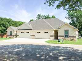 featured image of 2933 Savannah Ct