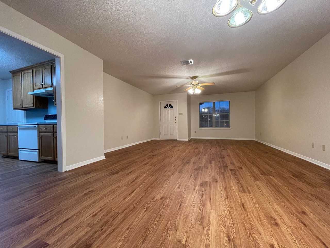 517 Verlo Dr #LO - Photo 3 of 9