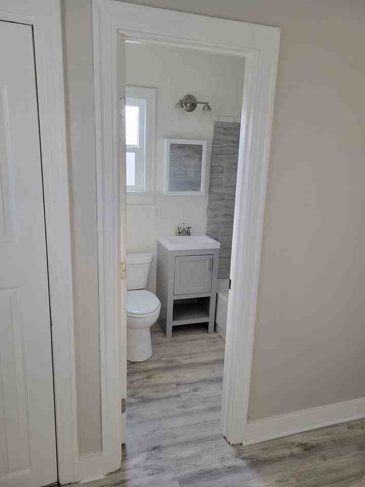 3346 1/2 Gassen Pl - Photo 2 of 9