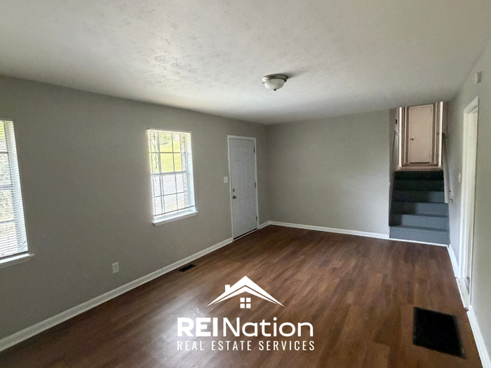 607 Country View Dr - Photo 3 of 20