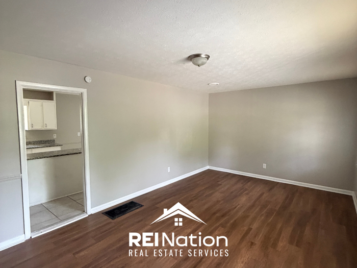 607 Country View Dr - Photo 4 of 20