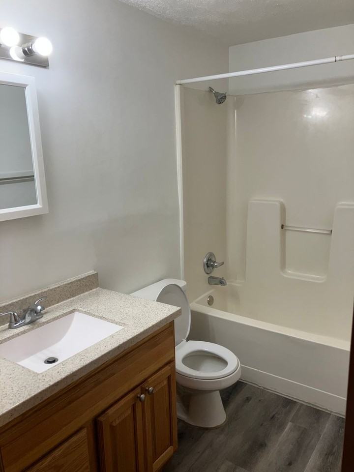38 Meadowview Ter - Photo 6 of 18