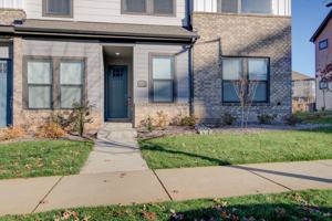 featured image of 5939 Ardrey Kell Rd