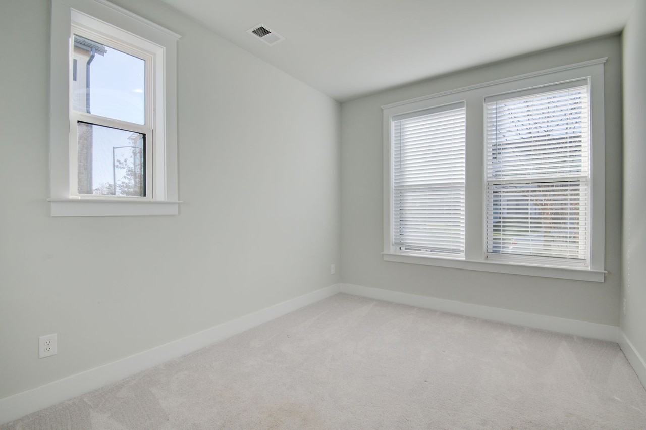5939 Ardrey Kell Rd - Photo 5 of 44