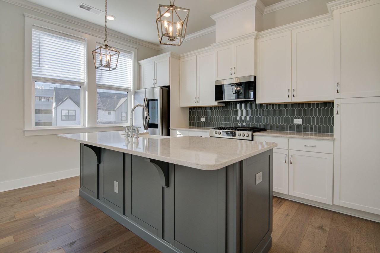 5939 Ardrey Kell Rd - Photo 6 of 44