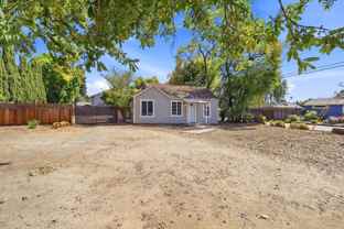 2100 Chanticleer Ave - Photo 1 of 1