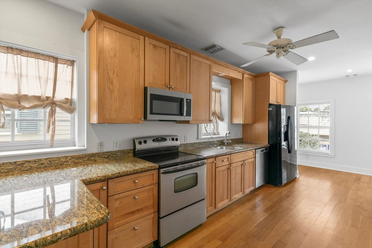 1108 White St - Photo 6 of 21