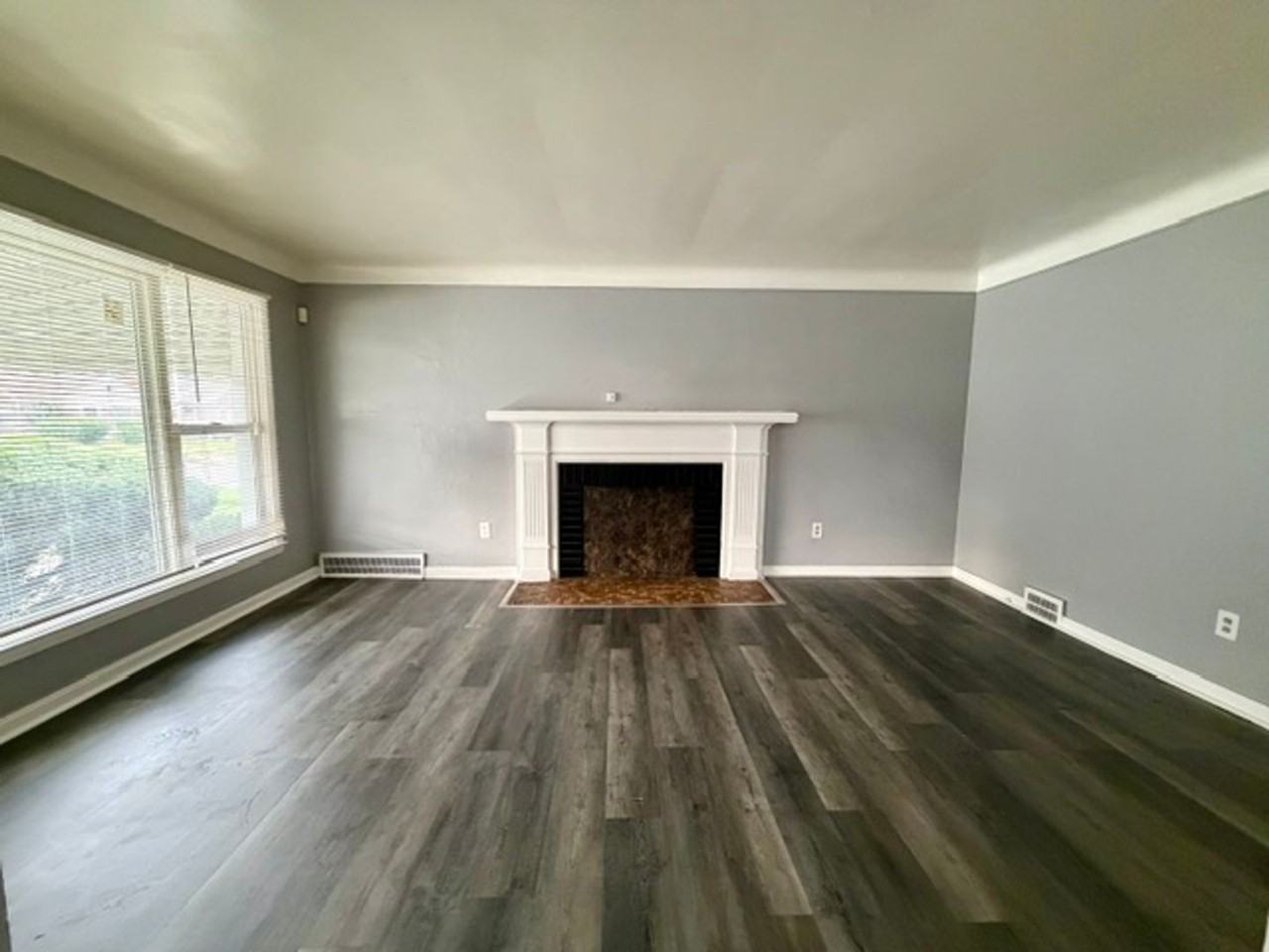 15328 Kentfield St - Photo 3 of 22