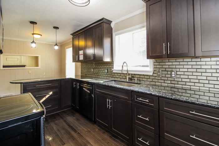 190 Euclid St - Photo 3 of 9