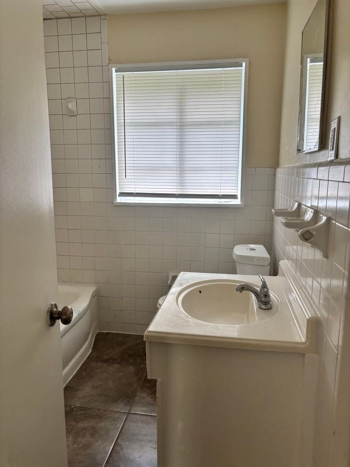 237 Sykes Rd - Photo 5 of 11