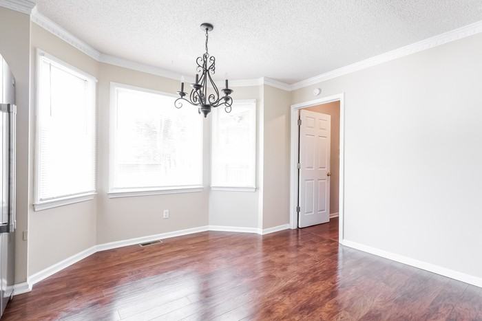206 Luke Ct - Photo 6 of 12