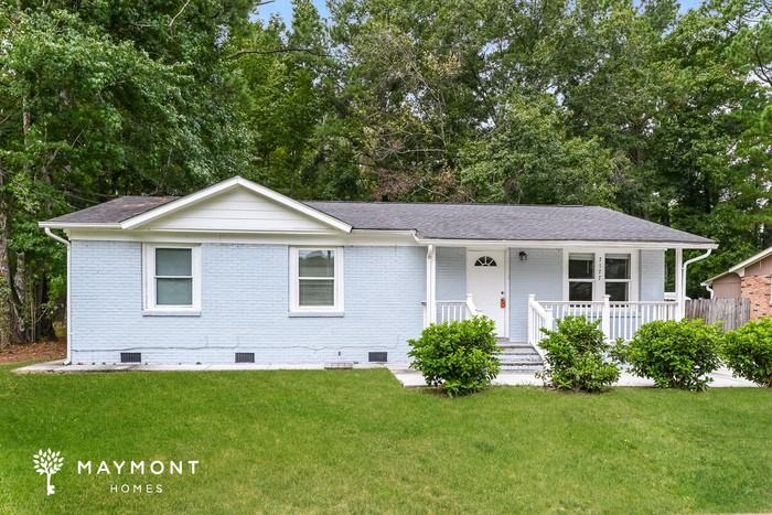 7177 Tanglewood Dr - Photo 4 of 14