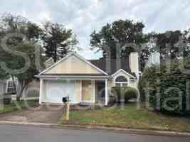 featured image of 10507 Bay Pointe Ct