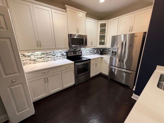 13504 Fountainbleau Dr - Photo 6 of 22