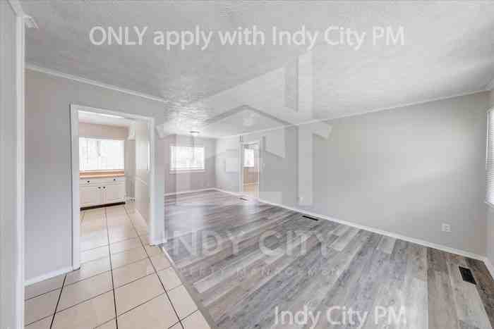 3013 Elmhurst Dr - Photo 4 of 28