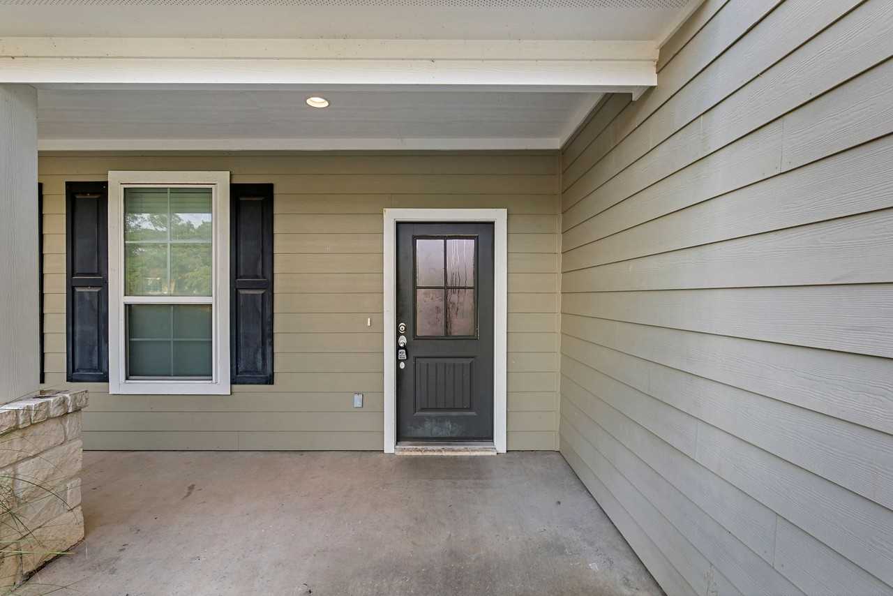 4309 Nagle St - Photo 3 of 25