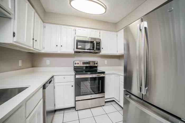13323 Tara Oak Dr - Photo 6 of 21
