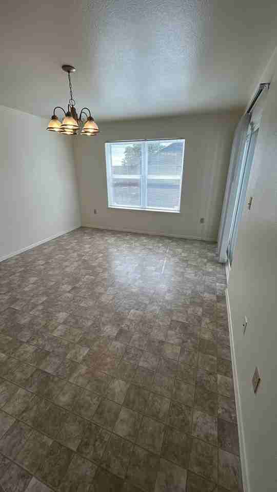 1187 Dakota Dr - Photo 2 of 6