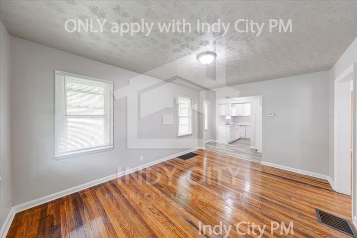 1019 S Holmes Ave - Photo 2 of 23