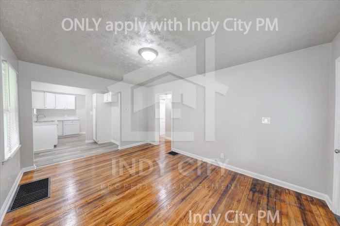 1019 S Holmes Ave - Photo 3 of 23