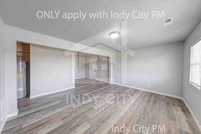4332 W 30th St - Photo 6 of 22