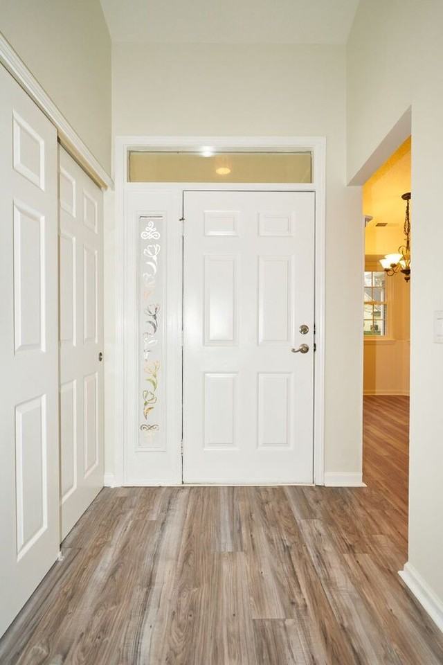 10854 Belair Dr - Photo 2 of 21