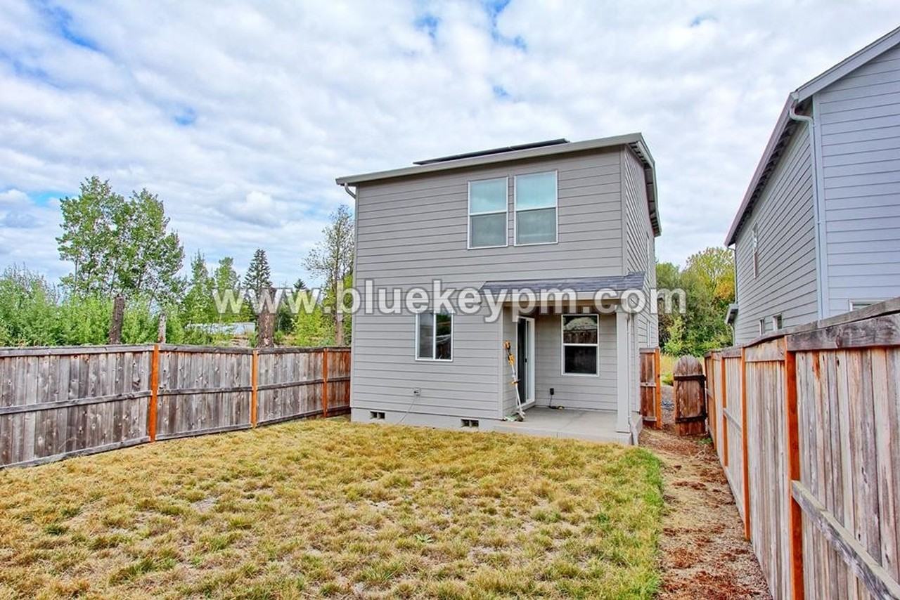 10312 Ne 79th Ct - Photo 2 of 14