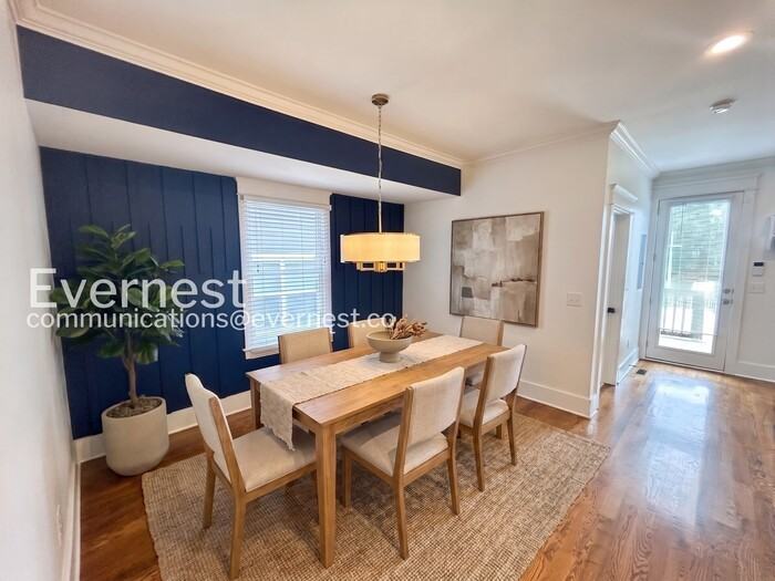 2905A Davis Ave - Photo 3 of 26