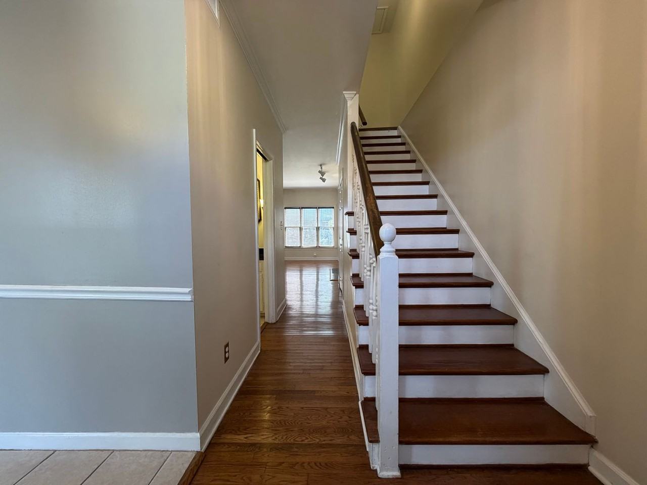 312 E 7th St Sw - Photo 4 of 29