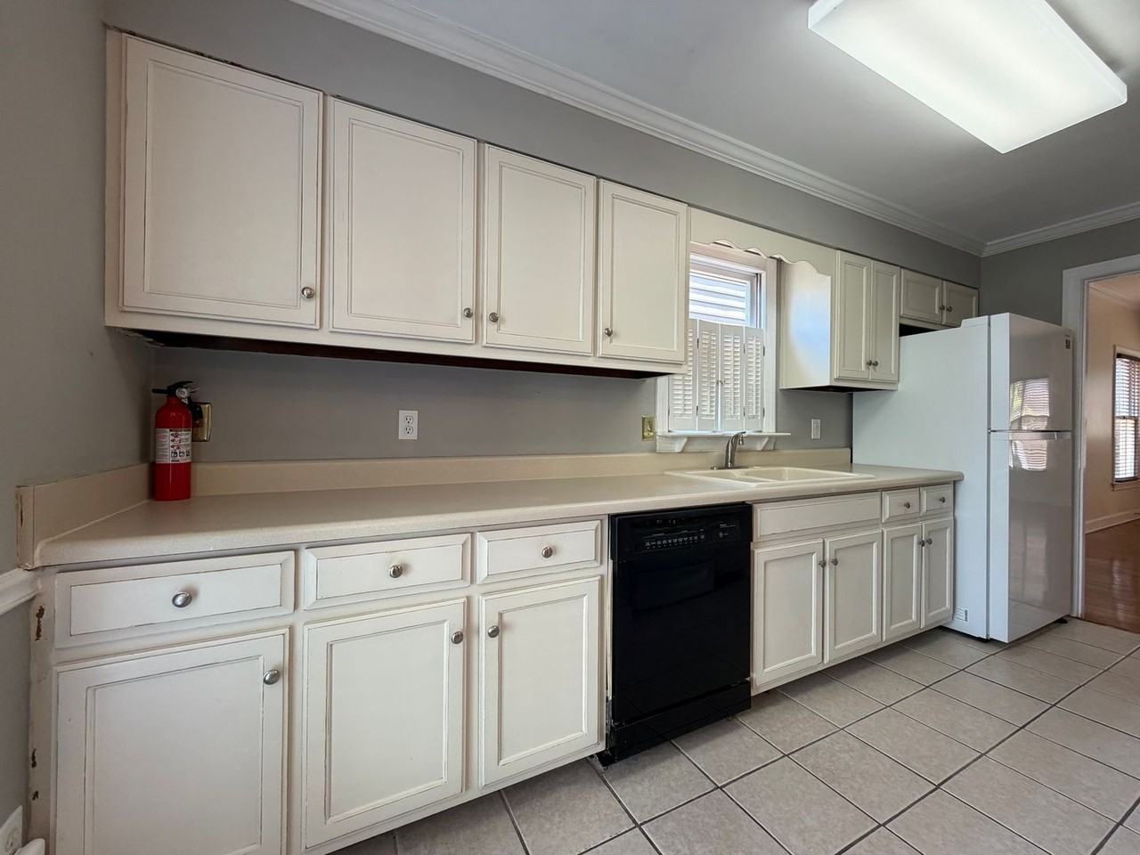 312 E 7th St Sw - Photo 5 of 29