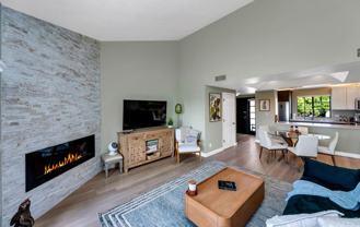 2939 E Rose Ln - Photo 1 of 1