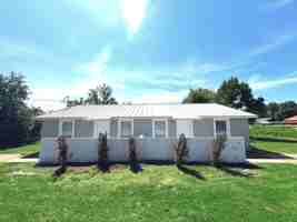 featured image of 3039 Headland Ave