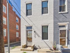 1420 Penn St - Photo 1 of 1