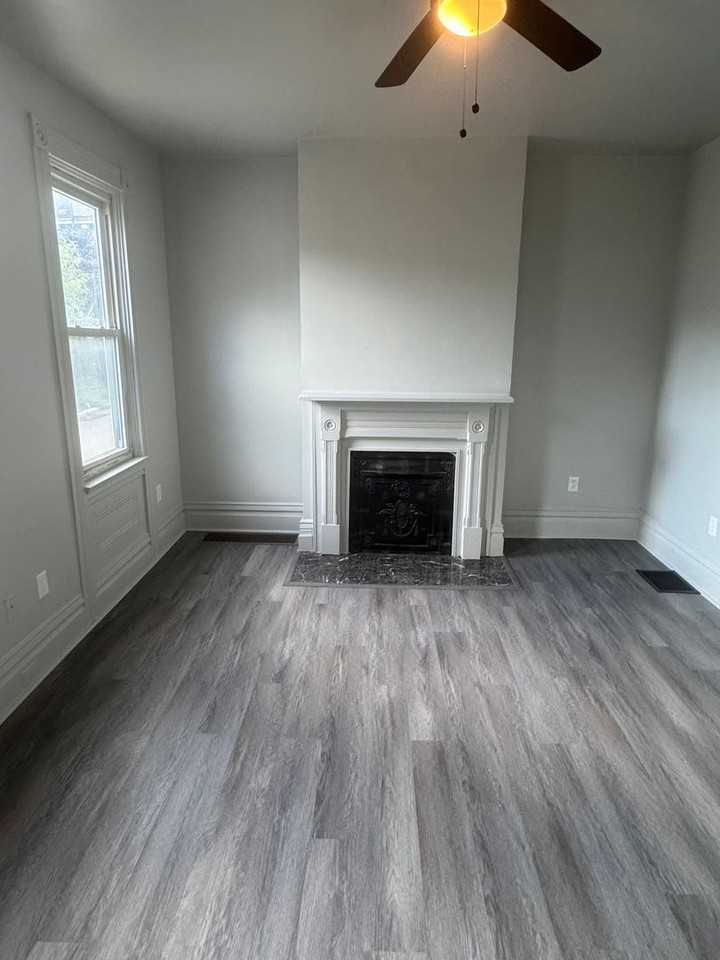 1302 Basin St - Photo 2 of 16