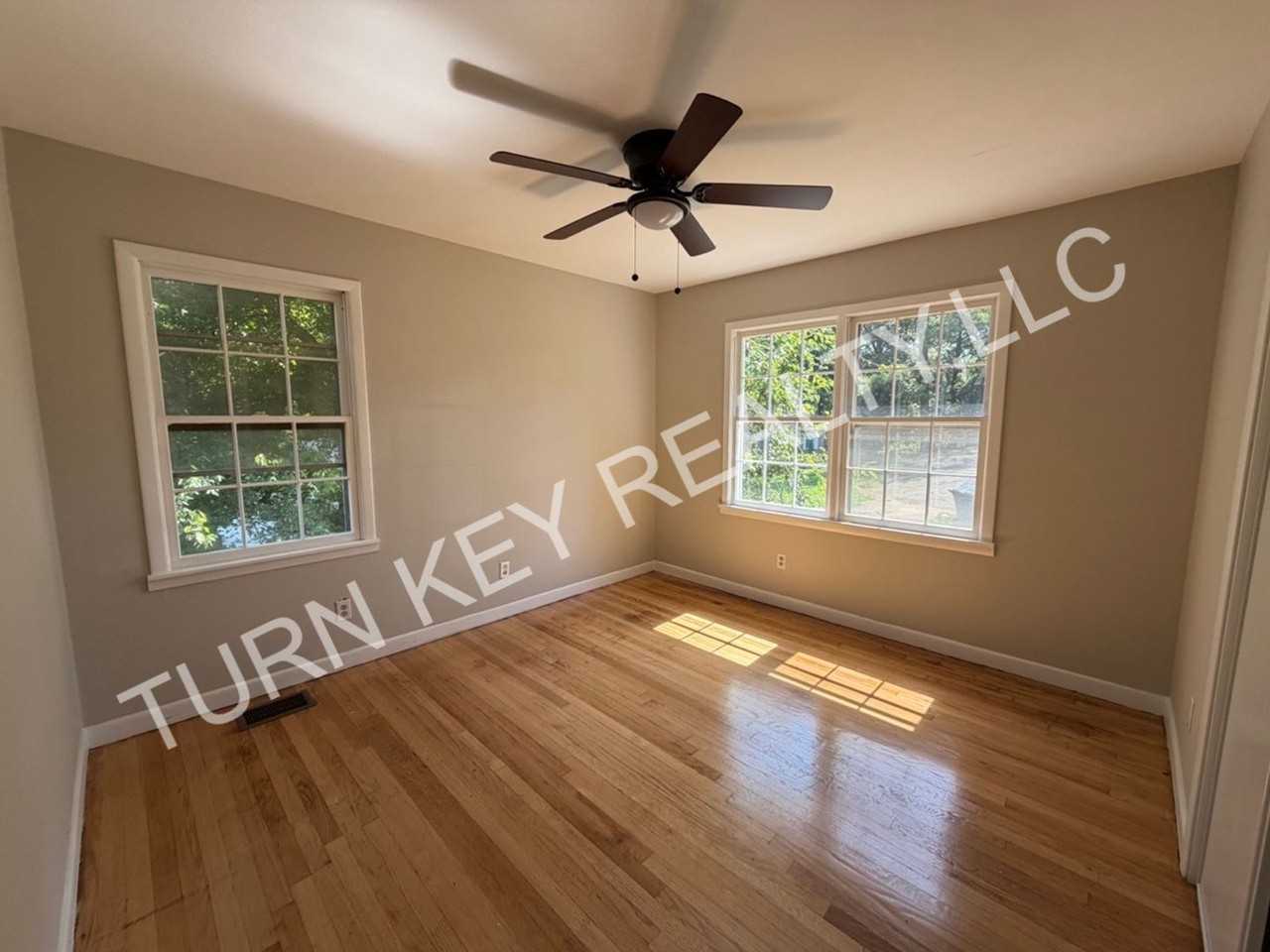 1812 Etowah Cir - Photo 7 of 11