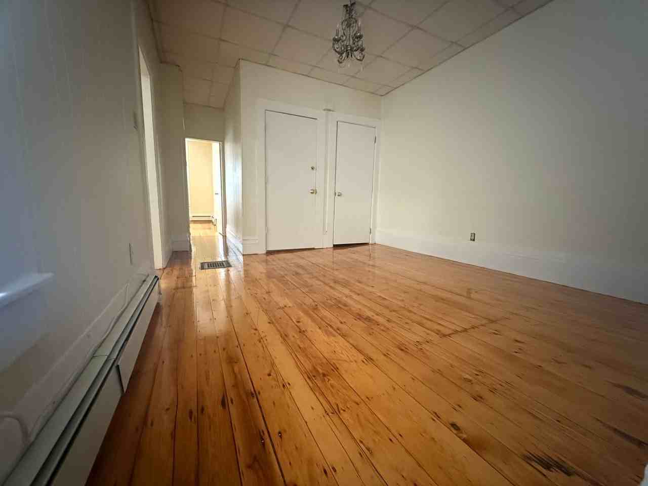 48 Florence St - Photo 5 of 13