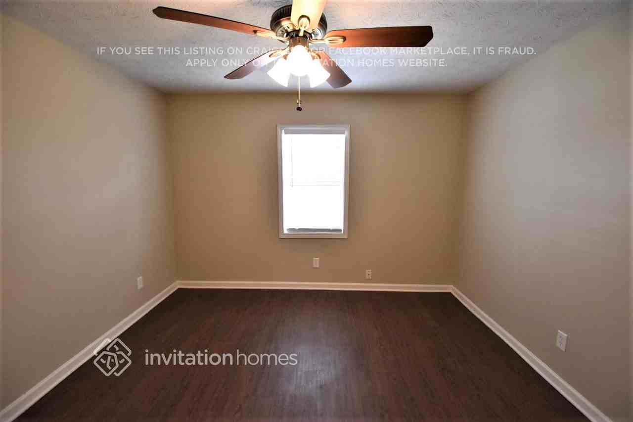 4038 Warren Rd - Photo 6 of 12