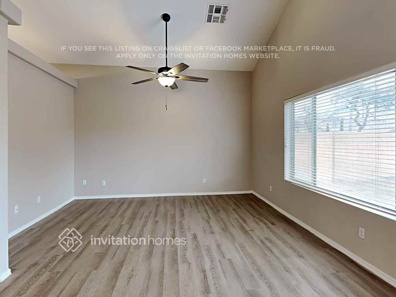 16251 W Statler St - Photo 4 of 20