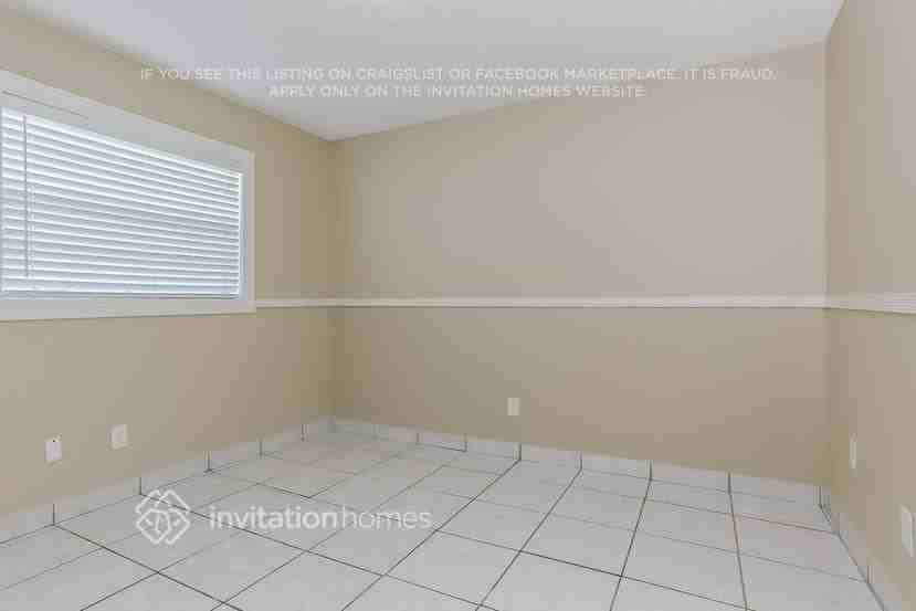 11218 Sw 167th St - Photo 6 of 17
