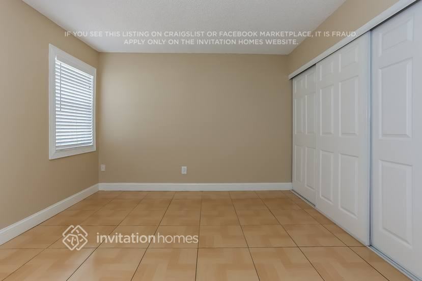 11218 Sw 167th St - Photo 7 of 17