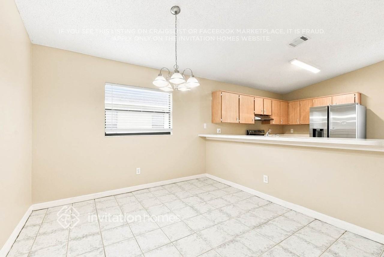 4220 Cloverleaf Pl - Photo 4 of 17