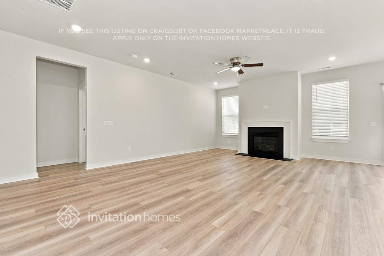 1229 Leavell Ln - Photo 4 of 18