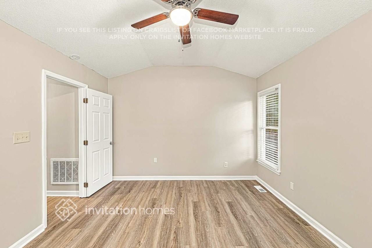 3 Mattie Ct - Photo 7 of 17