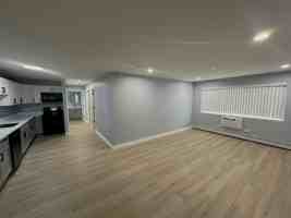 featured image of 2535 Halsted Rd