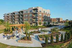 featured image of 2511 Watermark Ter