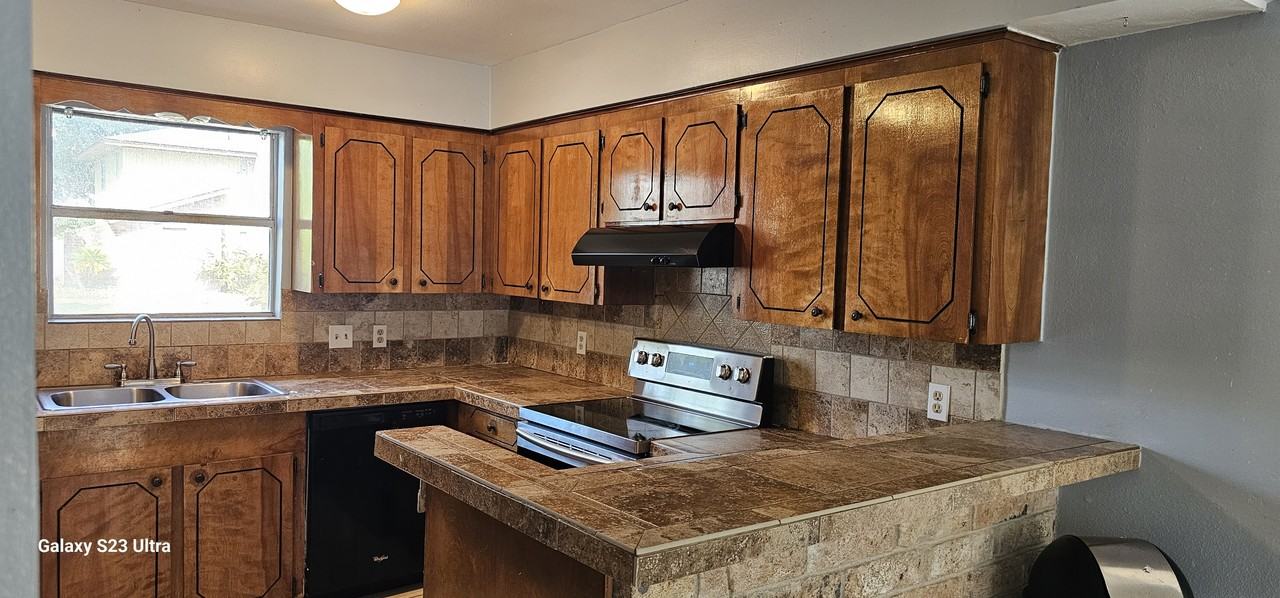 5015 Meandering Ln #A - Photo 5 of 14